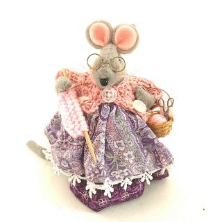 Maus Haus Ooak Knitting Mouse Folk Art Handmade Diana Boud 2003 Signed