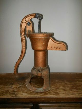 Vintage Water Pump Cast Iron Red Cross Mfg Hand Water Well Pump