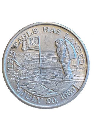The Eagle Has Landed Apollo 11 Space Flown To The Moon Material Coin - Medallion