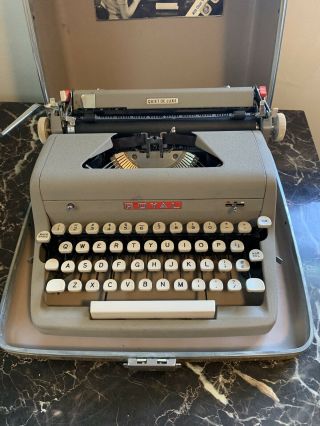 Vintage Royal Quiet Deluxe Portable Typewriter With Case,  Manuals.