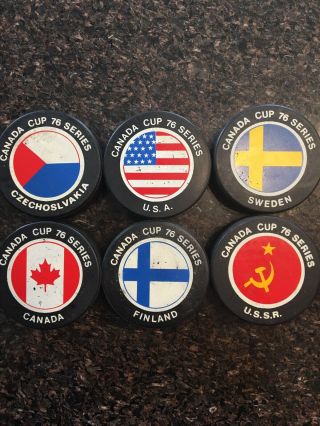 Vintage 1976 Canada Cup Series Puck Set