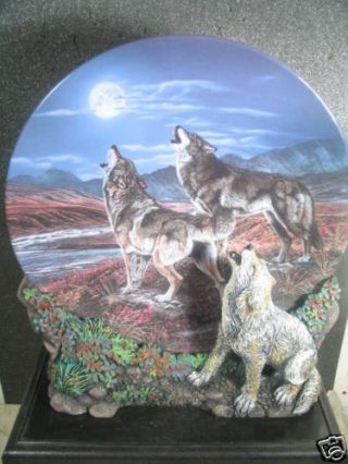 Agnew 1997 Midnight Serenade Realm Of The Wolf 3d Sculpted Ltd Ed Plate