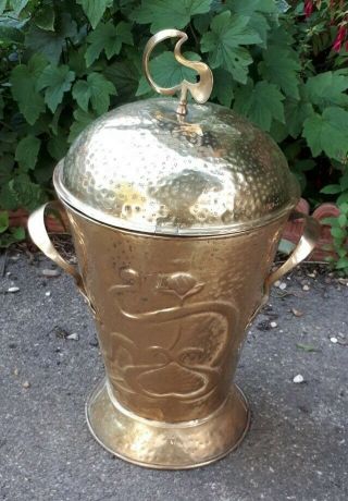Tall Brass Antique Art Nouveau Coal Scuttle Log Box 52 X 44 X 36 Cms