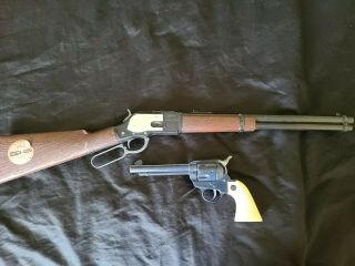 1959 Mattel Official Shootin’ Shell Winchester Vintage Toy Gun,  Vintage Colt 38.