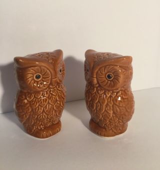Brown Owls Salt And Pepper Shakers Set Of 2 Vintage Barn Owl Shaker