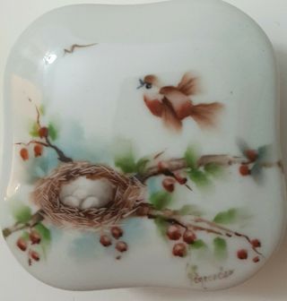 Vintage Square Shaped White Porcelain Trinket Box With Bird & Nest 2.  5” Sq X 1”