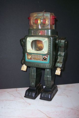 Vintage Alps Televison Tv Spaceman Robot 11 " Battery Operated Japan Lights Up