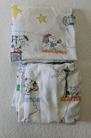 Vintage Peanuts 1970s Snoopy J.  P.  Stevens Set Of 2 Twin Fitted Sheets Usa Cities