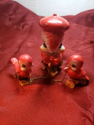 Vintage Collectible Figurine Red Bird With Babies On Chains Marked Japan Bv060