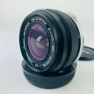 Vintage Olympus Om - System Zuiko Auto - W 28mm 1:2.  8 Camera Lens With Caps
