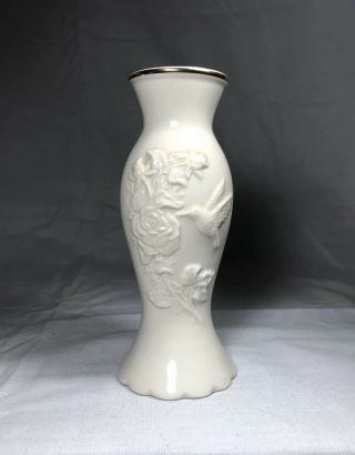 Lenox Hummingbird And Roses Porcelain Ivory Bud Vase 5.  5 "
