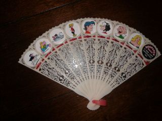 Vintage Dogpatch Usa 1968 9 Blade Hand Fan With 8 Characters Rare Near Perfect