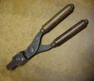 Antique Winchester.  45 Gov Caliber Bullet Mold Tool