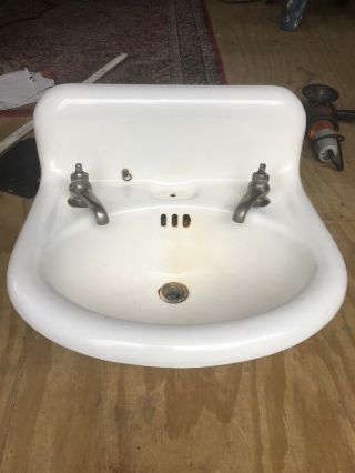 Antique Cast Iron White American Standard Bathroom Sink - 19 W - 16 D - W/ Bracke