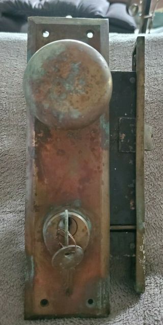 Antique Brass Entry Door Knob Set Back Plates Mortise Lock Vtg Yale Lock W/2 Key