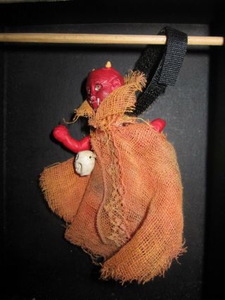 Dept 56 Rare Monsters In The Closet
