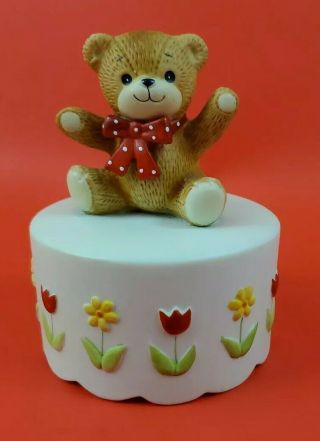 Vintage 1982 Enesco Lucy & Me Bear Musical Box With Tulips.