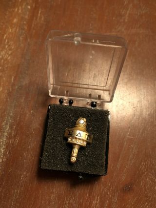 Sigma Delta Tau Sorority 10k Gold Torch Pin With Diamond And Seed Pearls