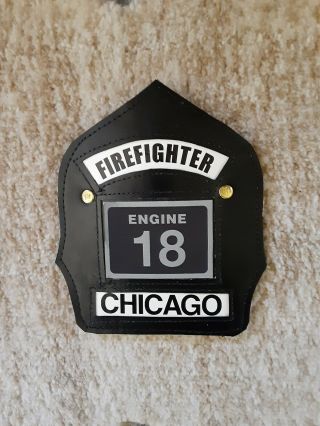Chicago Fire Department Engine 18 Firefighter Helmet Front