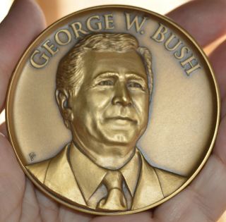 Official Complete Inaugural 2001 President George W Bush Bronze 2 3/4 " Medal