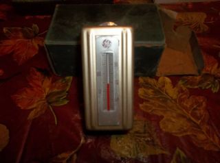 Antique Vintage General Electric Ge Thermostat Model 1070