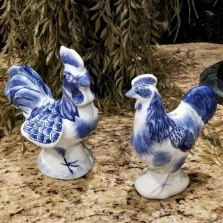 Vintage Oriental Blue & White Ceramic Rooster & Hen Figurine Set