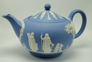 Vintage Wedgwood England Blue & White Jasperware Large Teapot 5 " England 1956