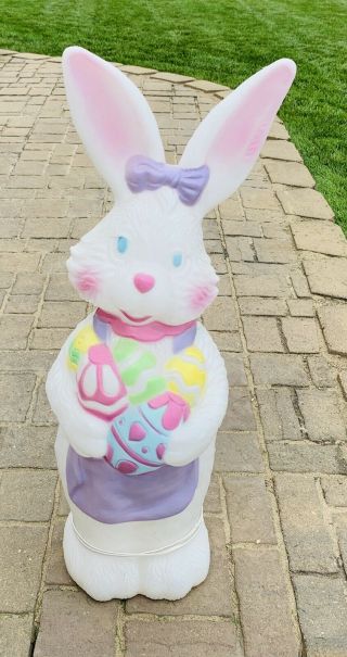 Mrs.  Easter Bunny Egg Blow Mold 34” Vtg Lighted Yard Decor Tpi 1996 (mr.  Avail)