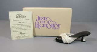 1998 Just The Right Shoe By Raine " Pearl Mule " Shoe Figure 25010