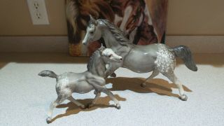 Glossy Dapple Grey Running Mare And Foal Set Vintage Breyer Models 123 And 133