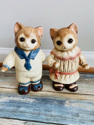 2 Global Art Japan Vintage Ceramic Cat Kittens Figurines Hand Painted