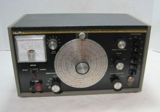 B&k Precision Model E - 200d Rf Signal Generator