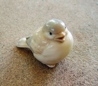 Vintage Homco Small Porcelain Bird Figurine Japan