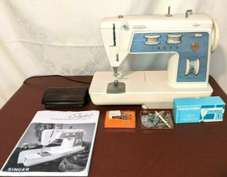 Vintage Singer Stylist Zig - Zag Sewing Machine Model 776 complete 2