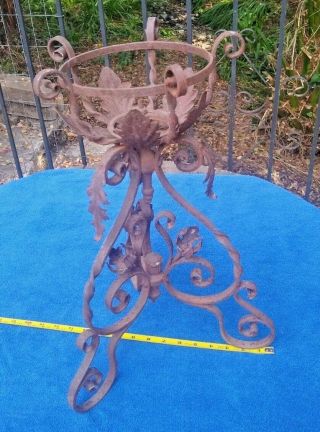 Antique Vintage Victorian Wrought Iron Plant Stand Or Oil Lamp Base Flowers