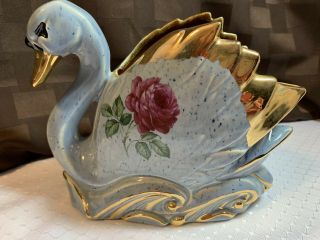 RARE VINTAGE 1959 MCCOY POTTERY SWAN PLANTER W/ ROSE & GOLD WINGS 2