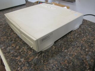 Vintage Apple Macintosh M1444 Centris 610 Desktop PC OS 7.  5.  1,  4MB RAM,  50MB HD 3