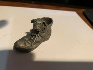 P.  Kraczkowski Pewter Dog Figurine Hallmark " No One Else Can Fill Your Shoes "