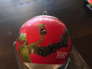 1982 Vintage Hallmark Ornament Satin Ball Miss Piggy And Kermit The Muppets