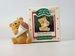 Hallmark Ornament 1988 Very Strawberry - Teddy Bear With Snow Cone - Qx4091 - Db