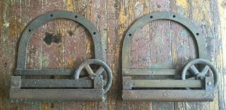 Barn Door Sliding Rollers Pair Horseshoe Style Rusty 13”x12”