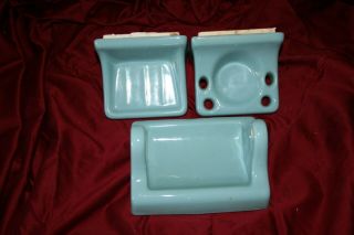 Vintage Porcelain Ceramic 3 Piece Bathroom Fixtures Toilet Paper Holder,  Soap
