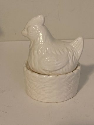 Vintage White Chicken On A Nest Salt And Pepper Shaker Set 3