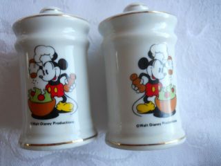 Vintage Mickey Mouse Disney Salt & Pepper Set