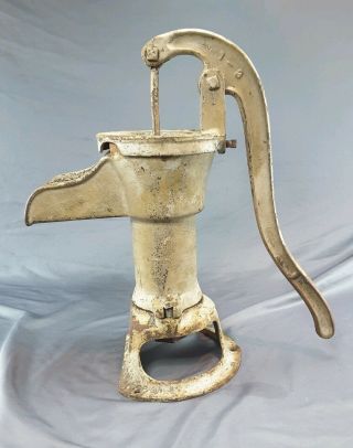 Antique Cast Iron Water Well Cistern Kitchen Hand Pump