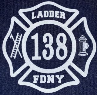 Fdny Nyc Fire Department York City T - Shirt Sz L Ladder 138 Queens