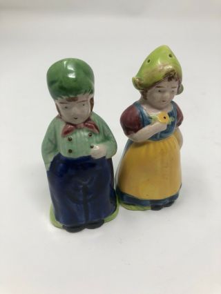 Vintage Dutch Man And Woman Salt & Pepper Shakers W/corks Made In Japan