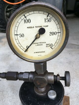 Vintage Diesel injector pressure tester 2