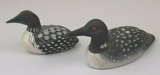 Vintage Common Loon Figurines Wood Handpainted Mother & Baby Decoy Duck Bird Euc