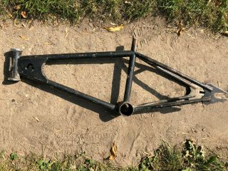 Vintage 1970 ' s Raleigh BMX bike frame,  with double gusset and ' R ' cutout,  black 2